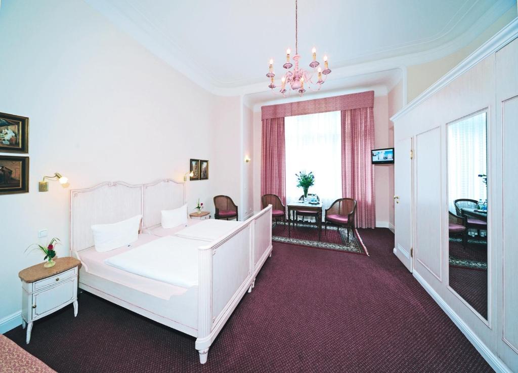 Hotel Pension Fasanenhaus Berlin Room photo